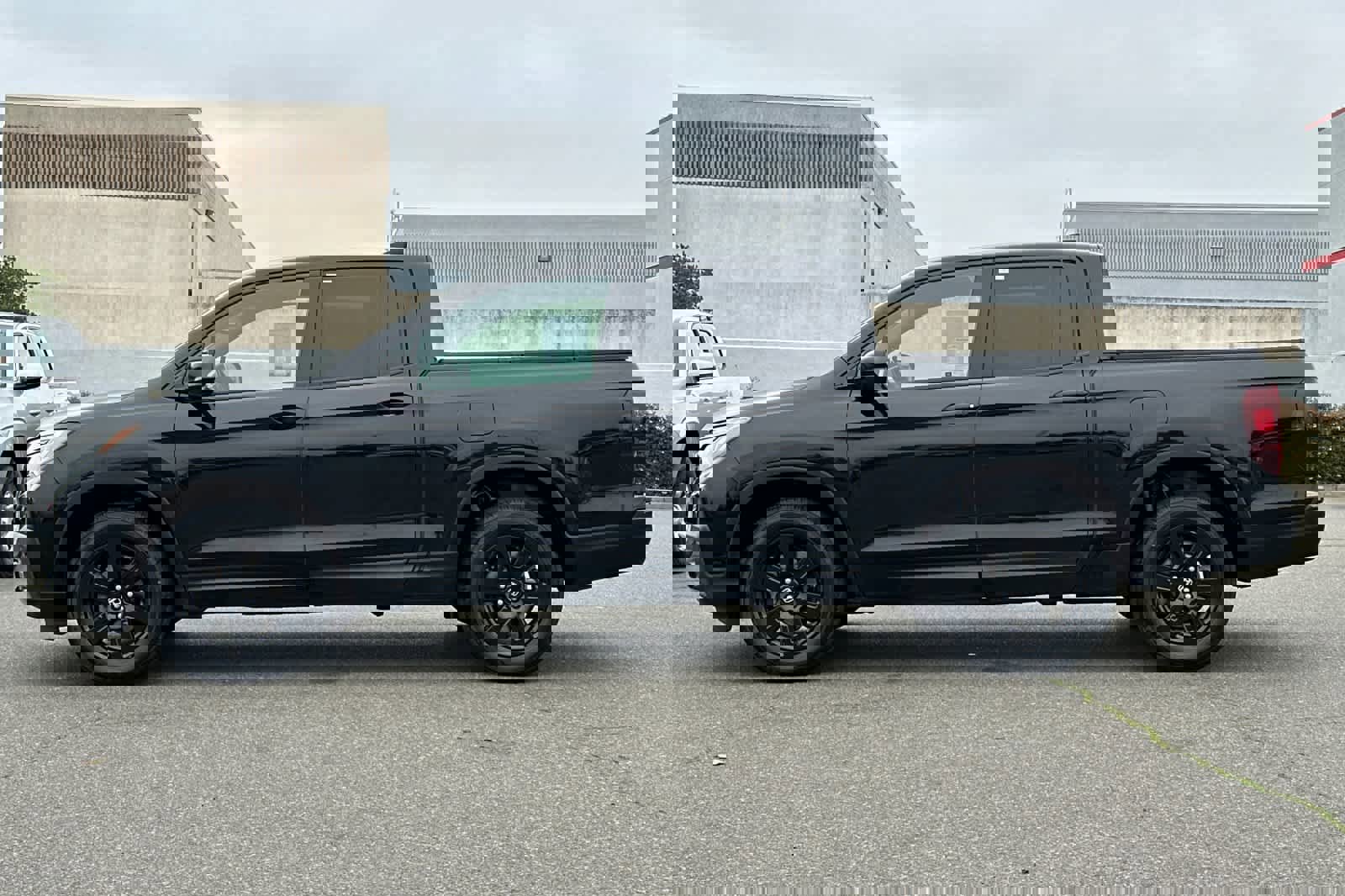 Used 2017 Honda Ridgeline Black Edition image 9