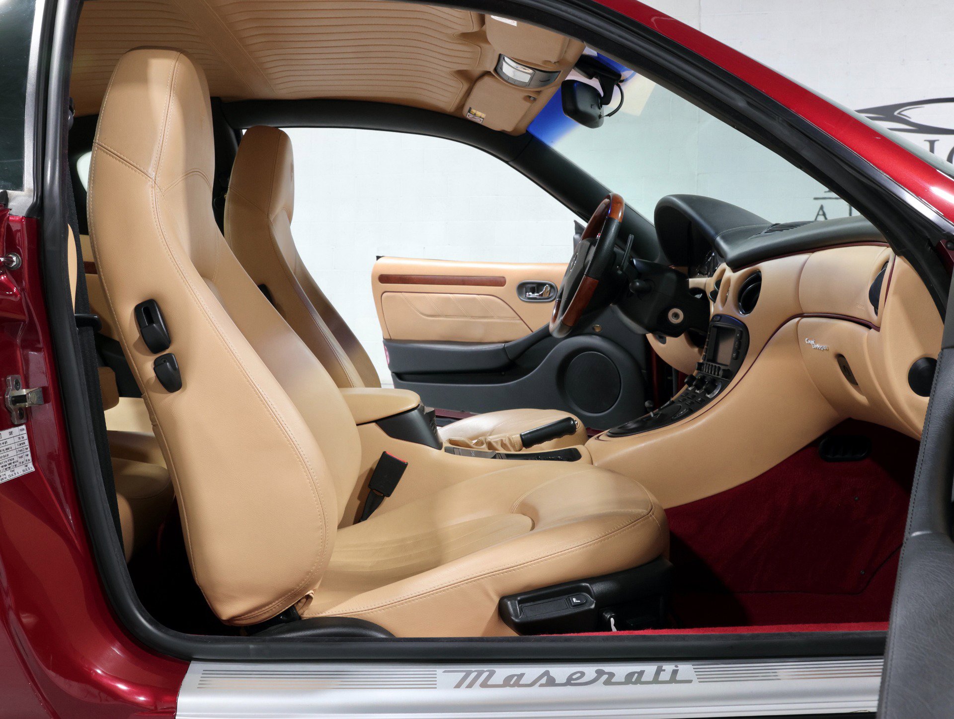 Used 2003 Maserati Coupe RWD image 13