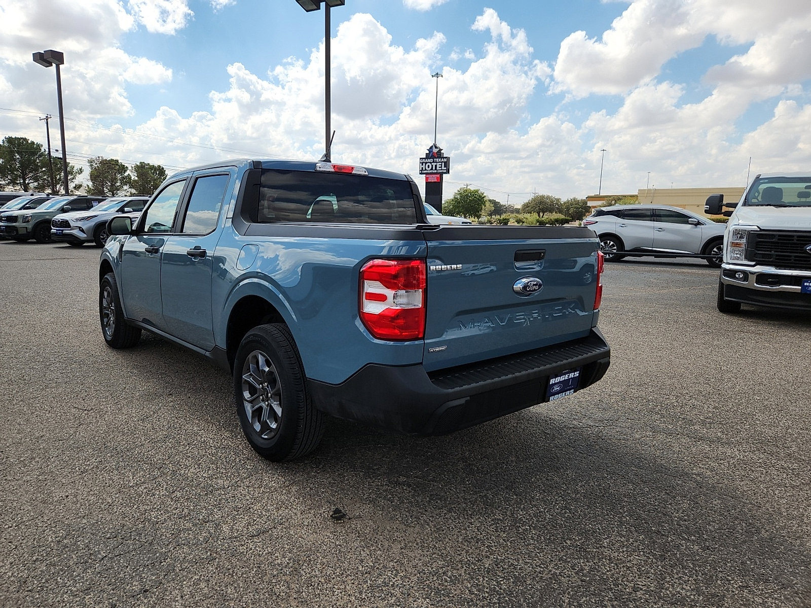 Certified 2023 Ford Maverick XLT image 5