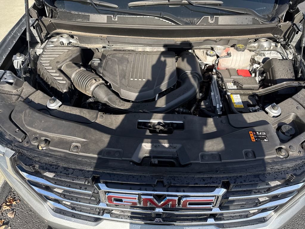 Used 2025 GMC Acadia Elevation image 23
