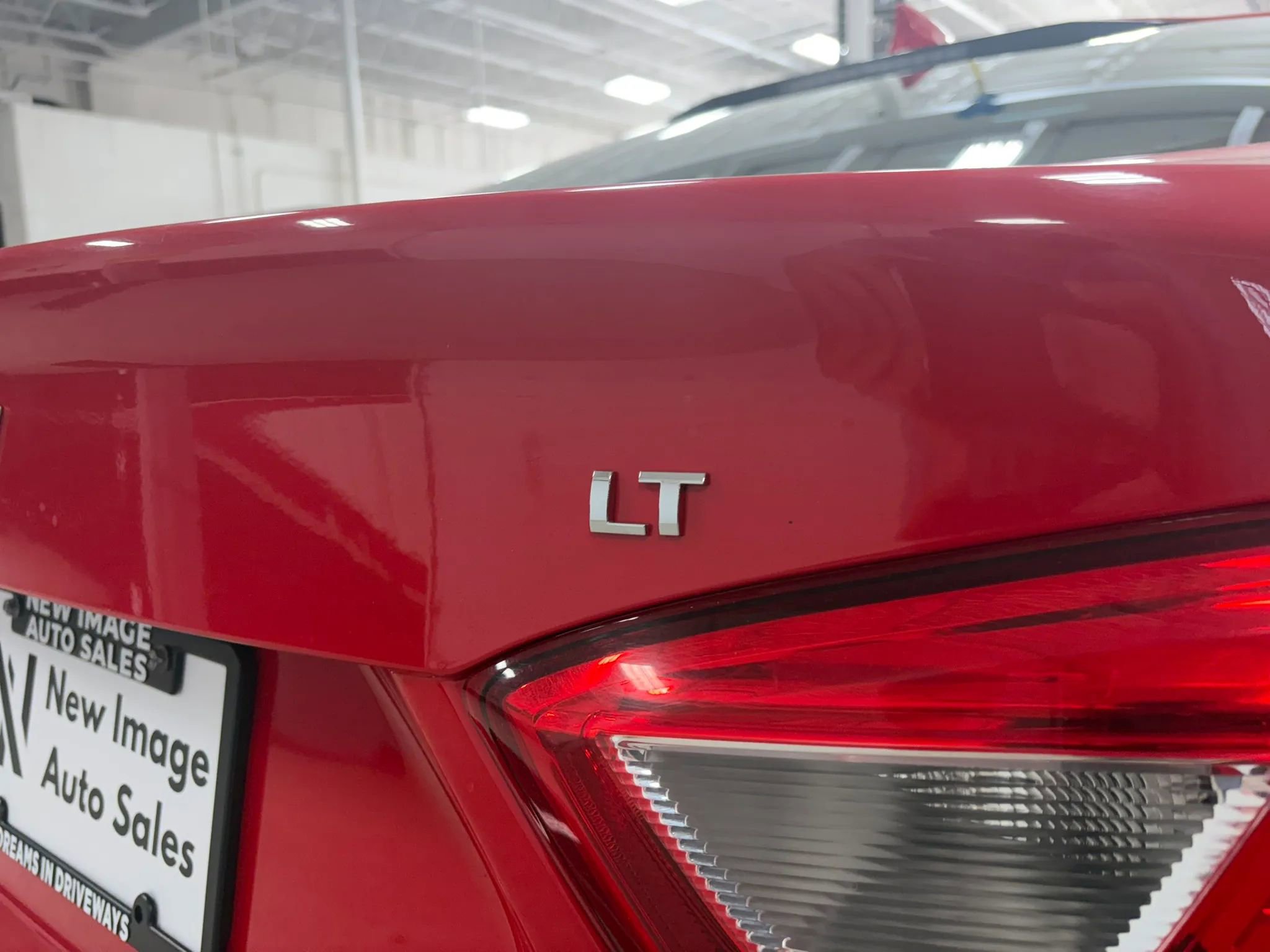 Used 2018 Chevrolet Cruze LT w/ LT Fleet Convenience Package image 18