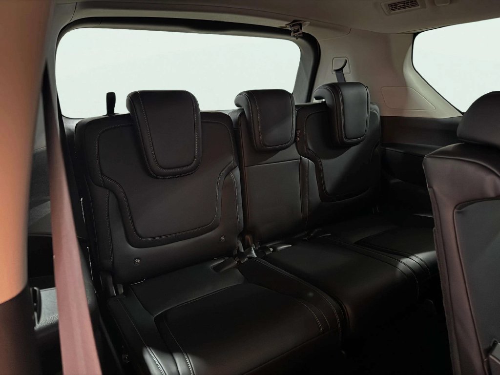 Certified 2026 Nissan Armada SV AWD/4WD image 24