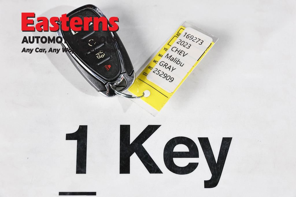 Used 2023 Chevrolet Malibu LT image 24