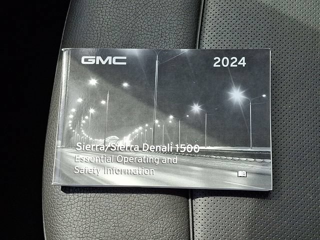 Used 2024 GMC Sierra 1500 Denali AWD/4WD image 26