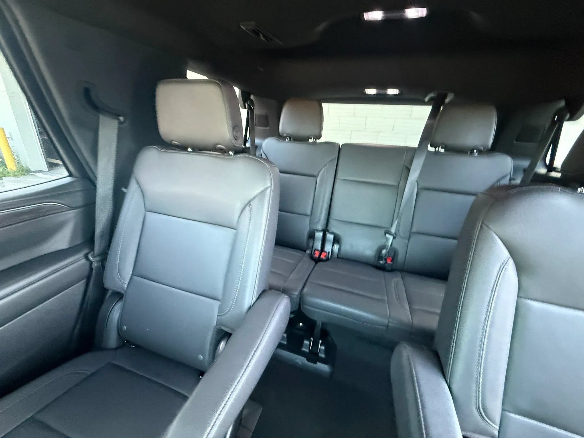 Used 2022 Chevrolet Tahoe Z71 AWD/4WD image 28