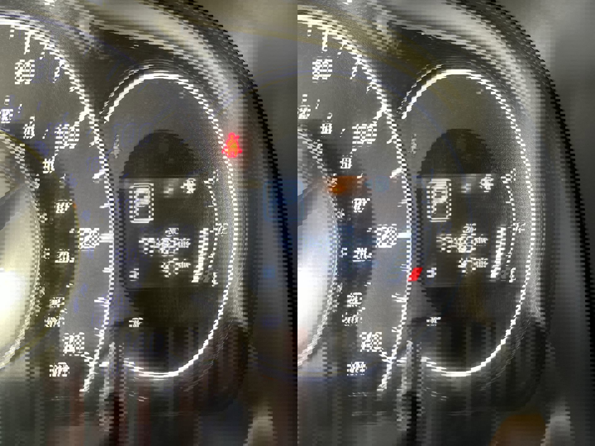 Used 2017 Nissan Versa Note SV image 19