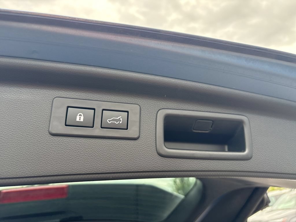 Certified 2023 Subaru Forester Premium AWD/4WD image 26