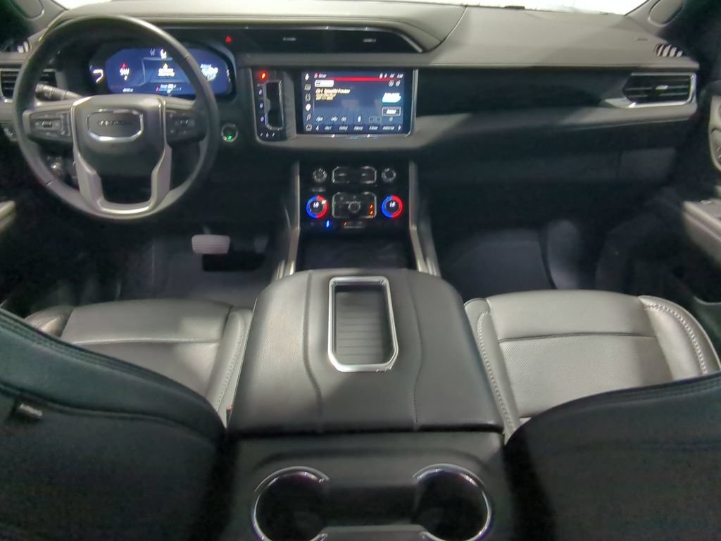Used 2023 GMC Yukon Denali AWD/4WD image 18