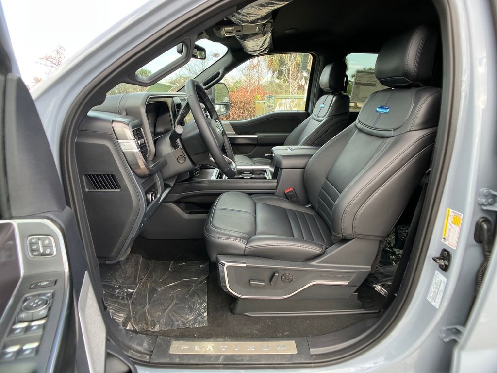 New 2026 Ford F350 4x4 Crew Cab Super Duty image 30