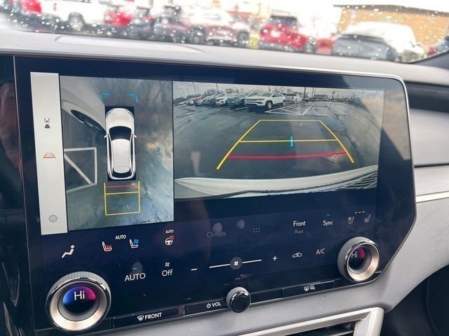 Used 2024 Lexus RX 350 AWD w/ Convenience Package image 32
