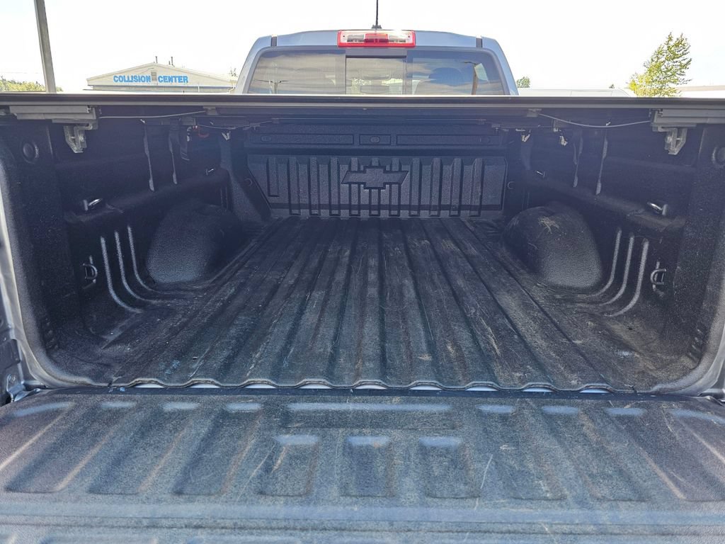 Used 2019 Chevrolet Colorado Z71 AWD/4WD image 16