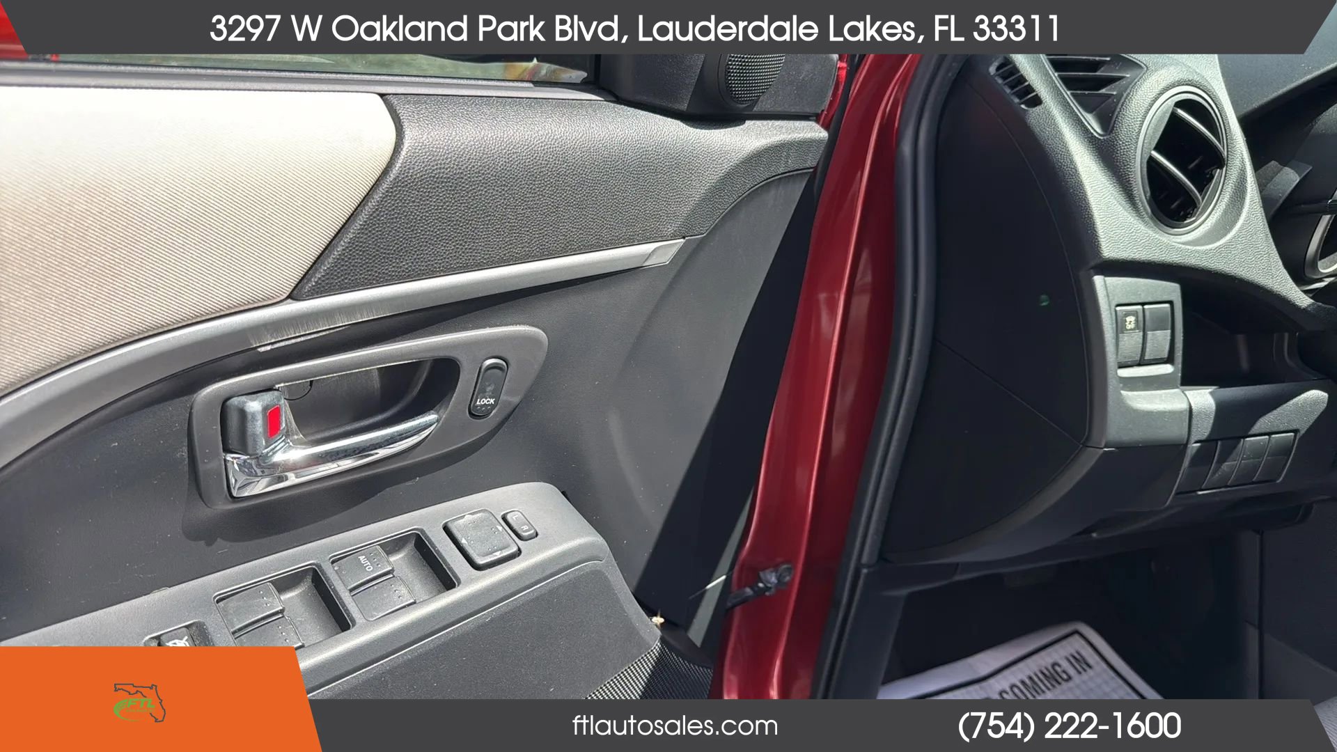 Used 2015 MAZDA MAZDA5 Sport FWD image 19