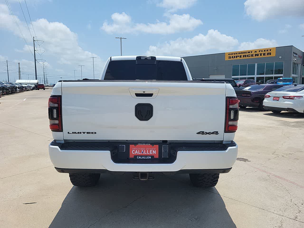 Used 2023 RAM 2500 Limited AWD/4WD image 13