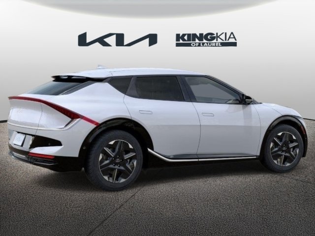 New 2026 Kia EV6 Wind RWD image 7