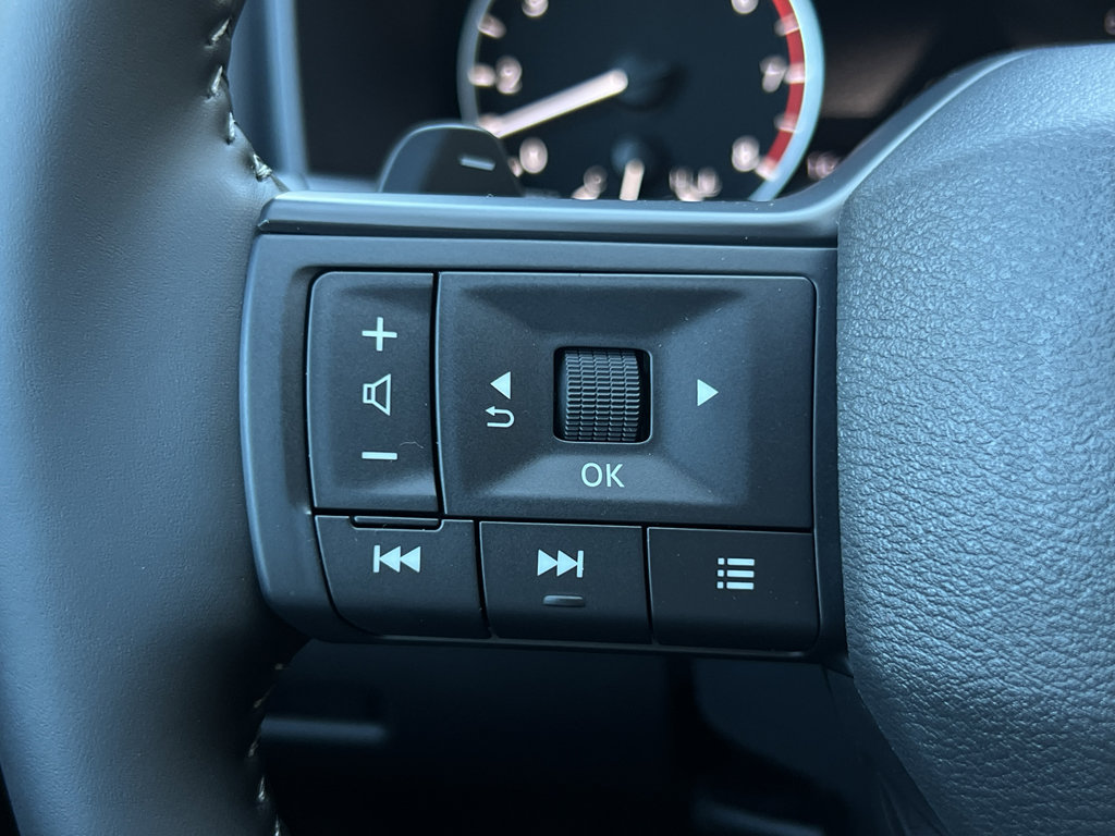 New 2026 Nissan Rogue SV image 24