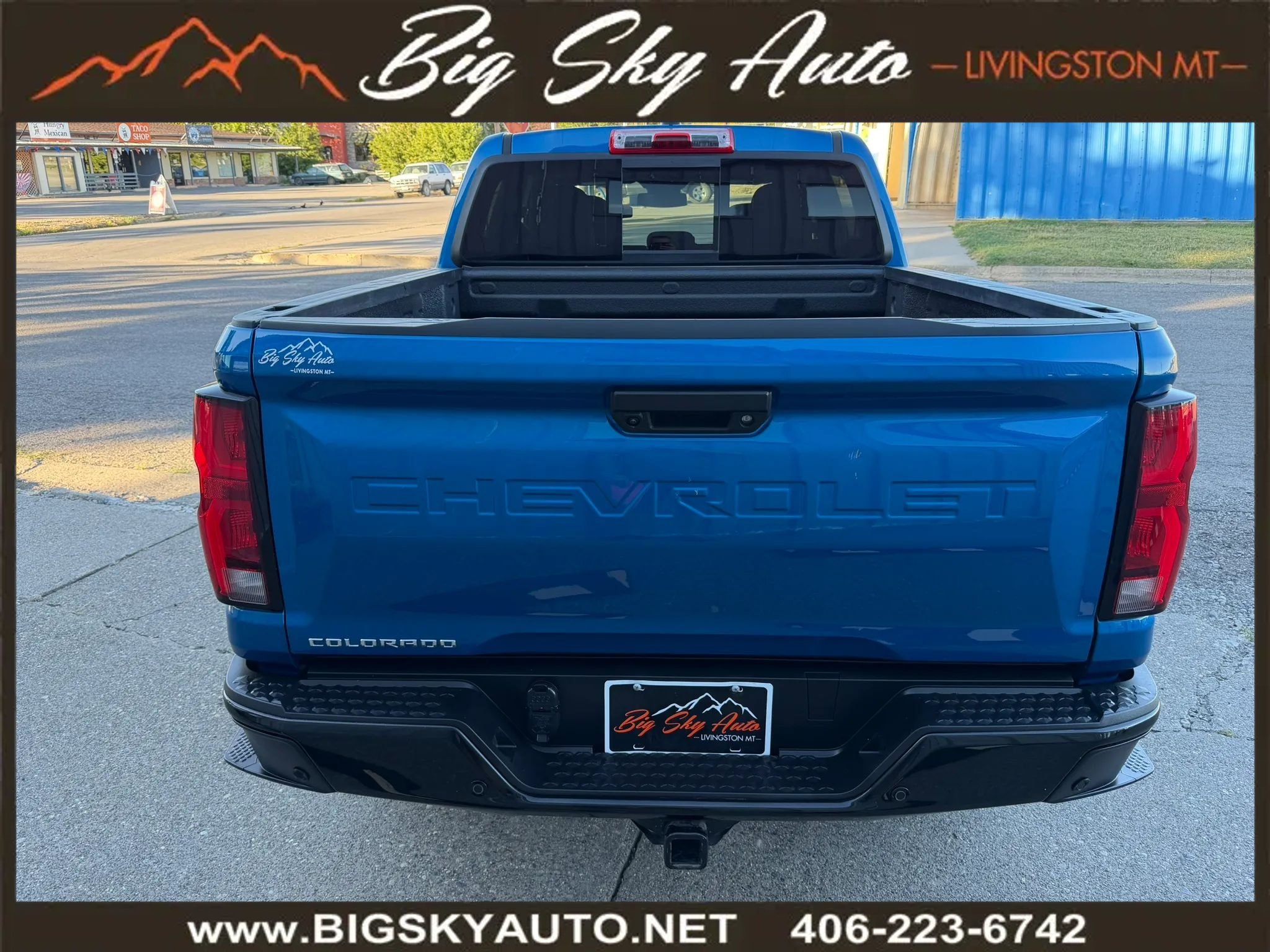 Used 2023 Chevrolet Colorado Z71 w/ Z71 Convenience Package 2 AWD/4WD image 8