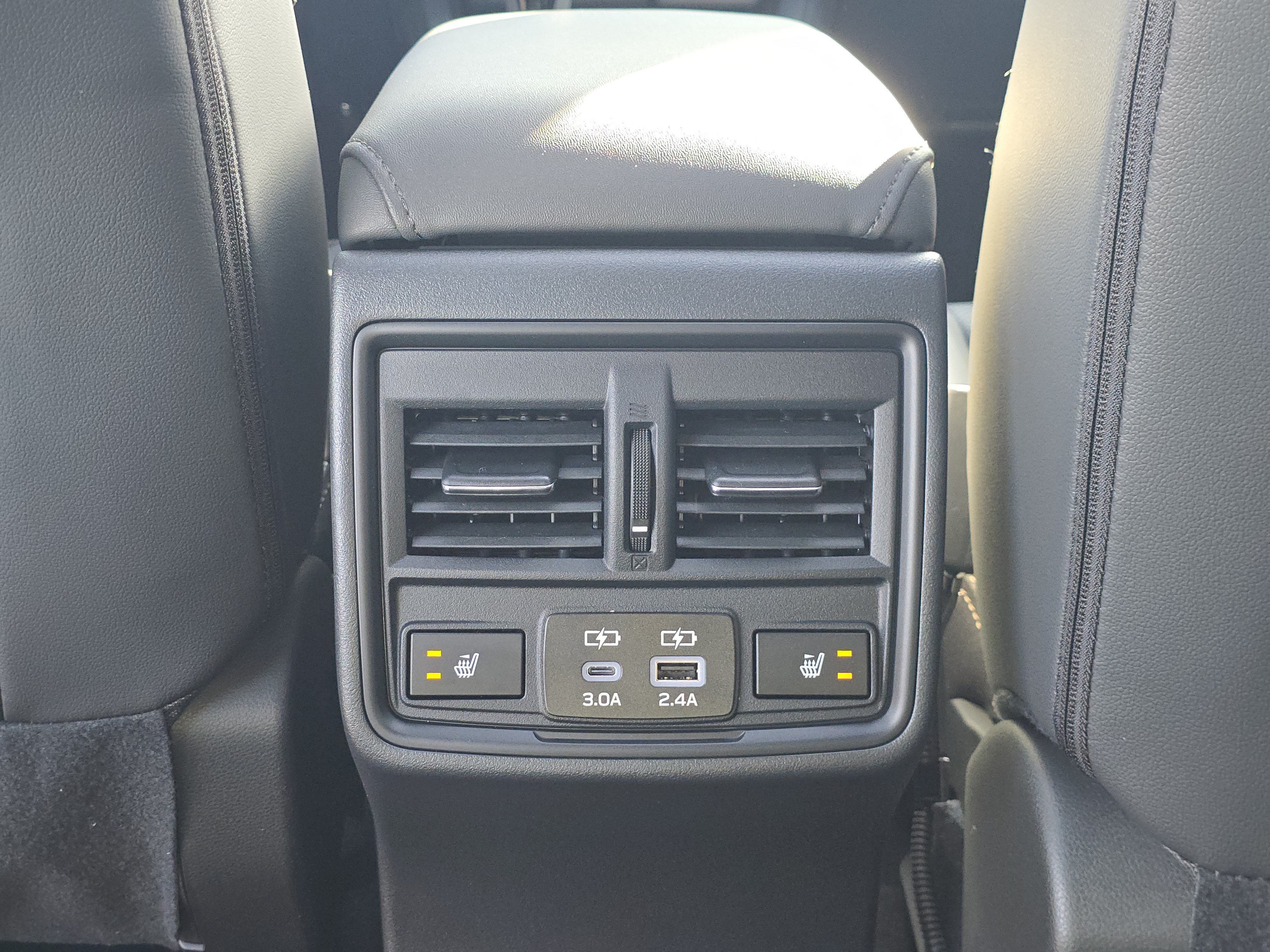New 2026 Subaru Outback Limited AWD/4WD image 21