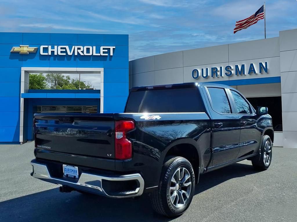 Used 2023 Chevrolet Silverado 1500 LT image 3