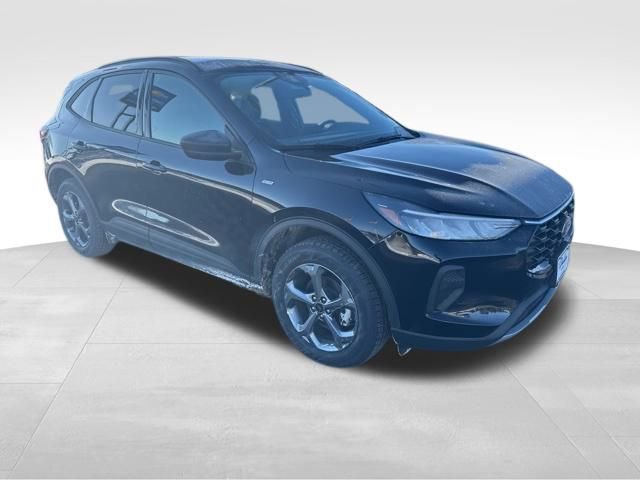 Used 2025 Ford Escape ST-Line image 3