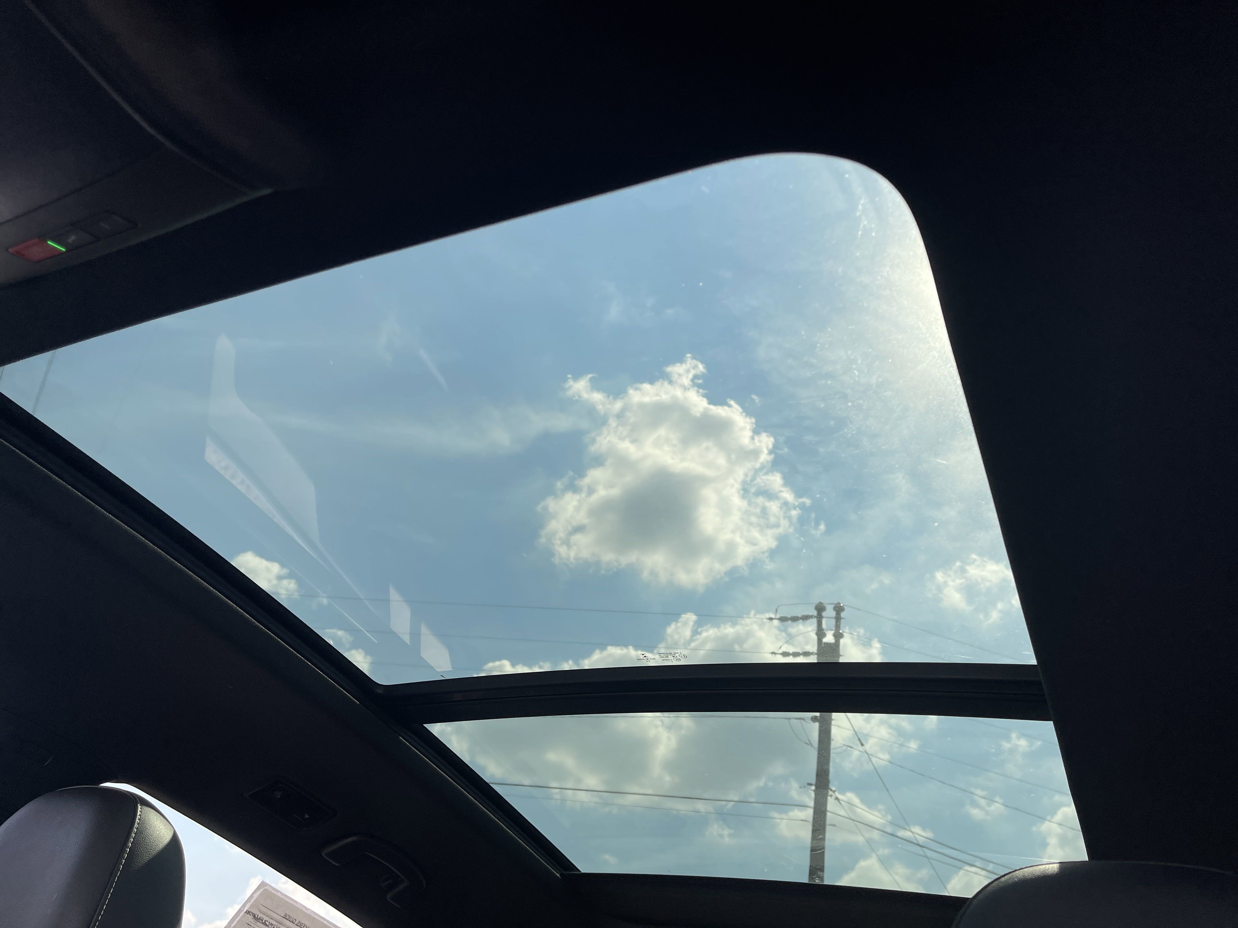 Used 2020 Volkswagen Atlas Cross Sport SEL image 34