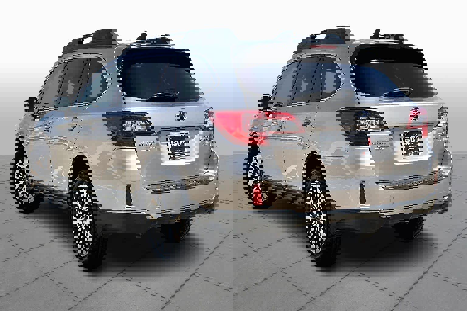 Used 2016 Subaru Outback 2.5i Limited image 11