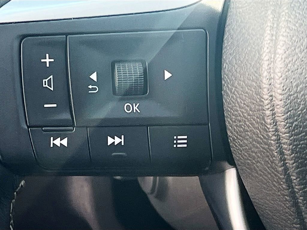 Used 2025 INFINITI QX60 Sensory AWD/4WD image 10