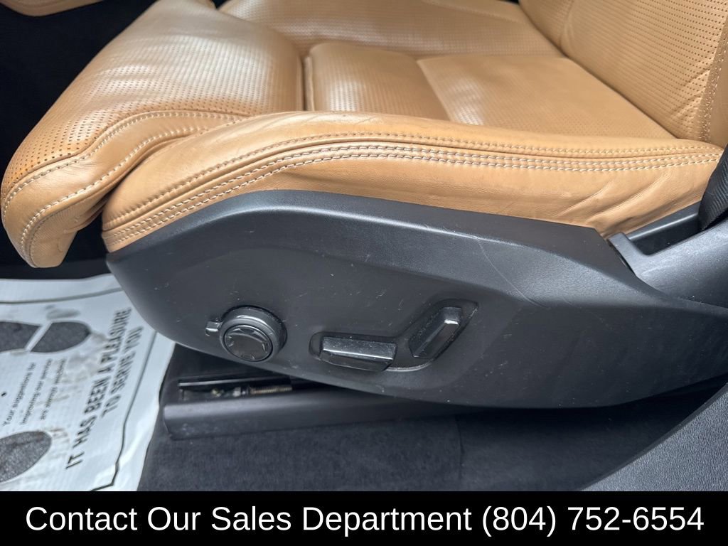 Used 2017 Volvo XC90 T6 Inscription w/ Vision Package image 11