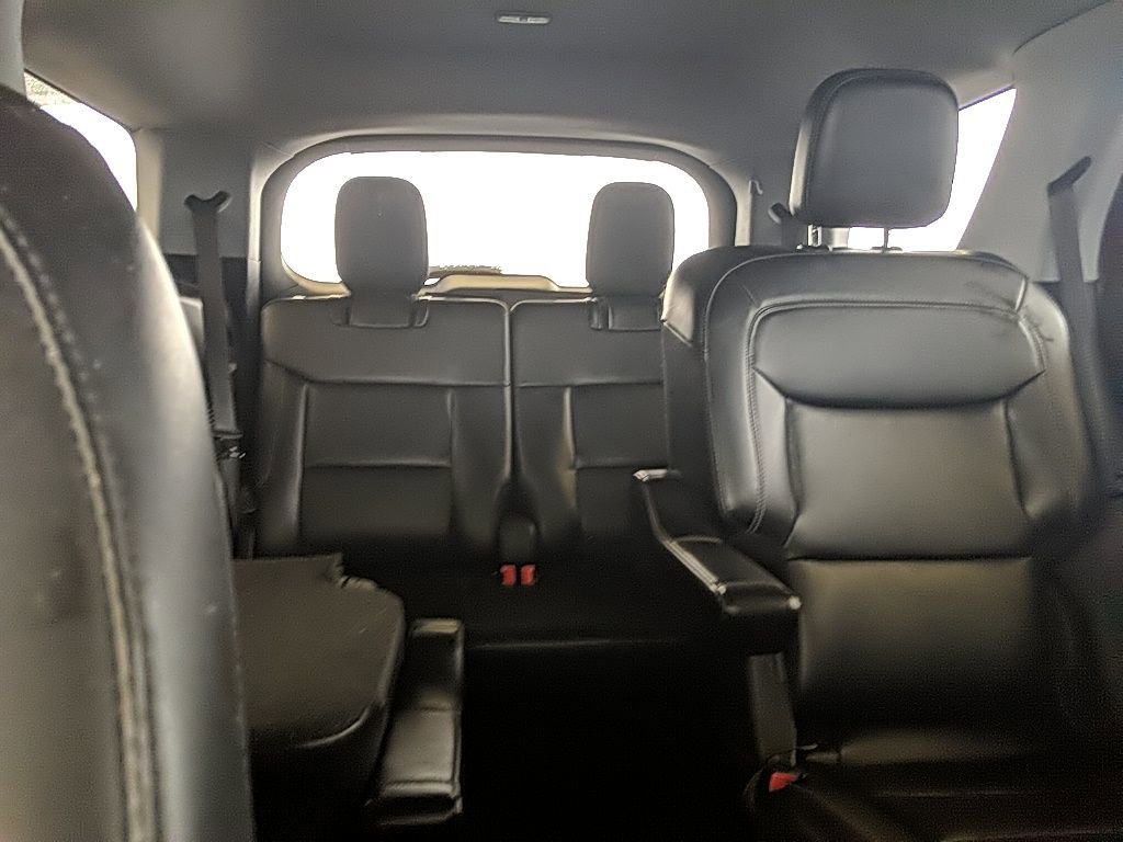 Used 2022 Ford Explorer XLT w/ Equipment Group 202A image 30