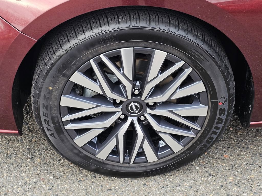 Certified 2023 Nissan Altima 2.5 SV image 9