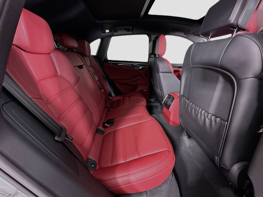 New 2026 Porsche Macan S image 29