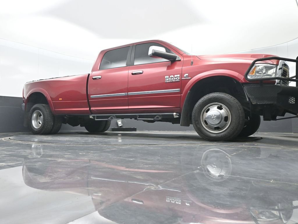 Used 2014 RAM 3500 Laramie image 37