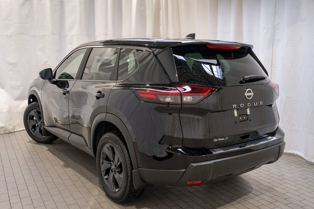 New 2026 Nissan Rogue SV image 4