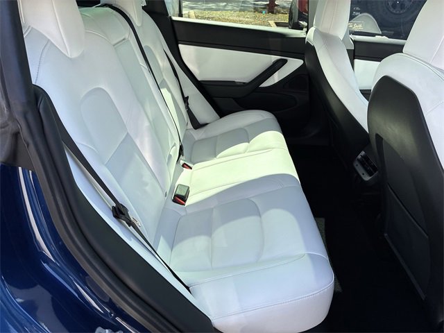 Used 2020 Tesla Model 3 Performance image 30