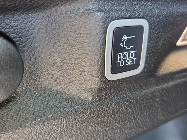 Used 2025 Jeep Grand Cherokee L Limited RWD image 13