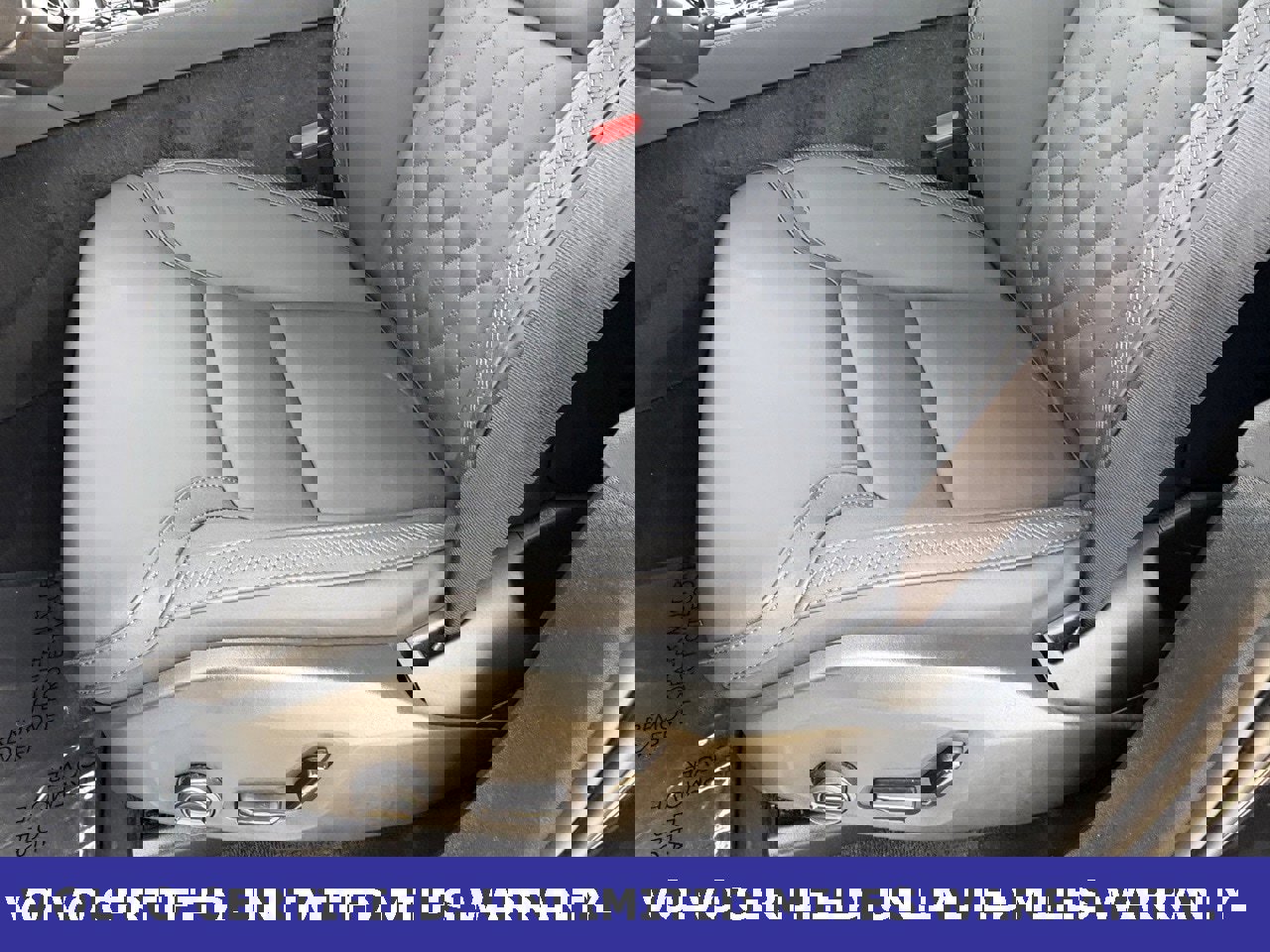 Certified 2025 Volvo XC90 B6 Plus image 34