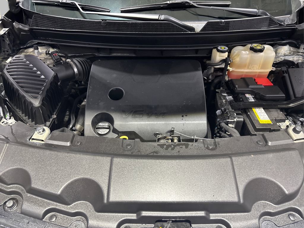 Used 2018 Chevrolet Traverse LT image 13