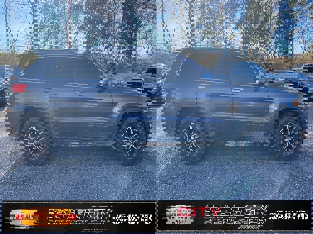 Used 2018 Jeep Grand Cherokee Limited image 4