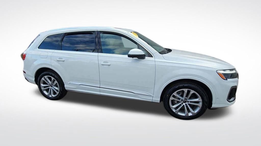 Used 2025 Audi Q7 3.0T Premium Plus image 10