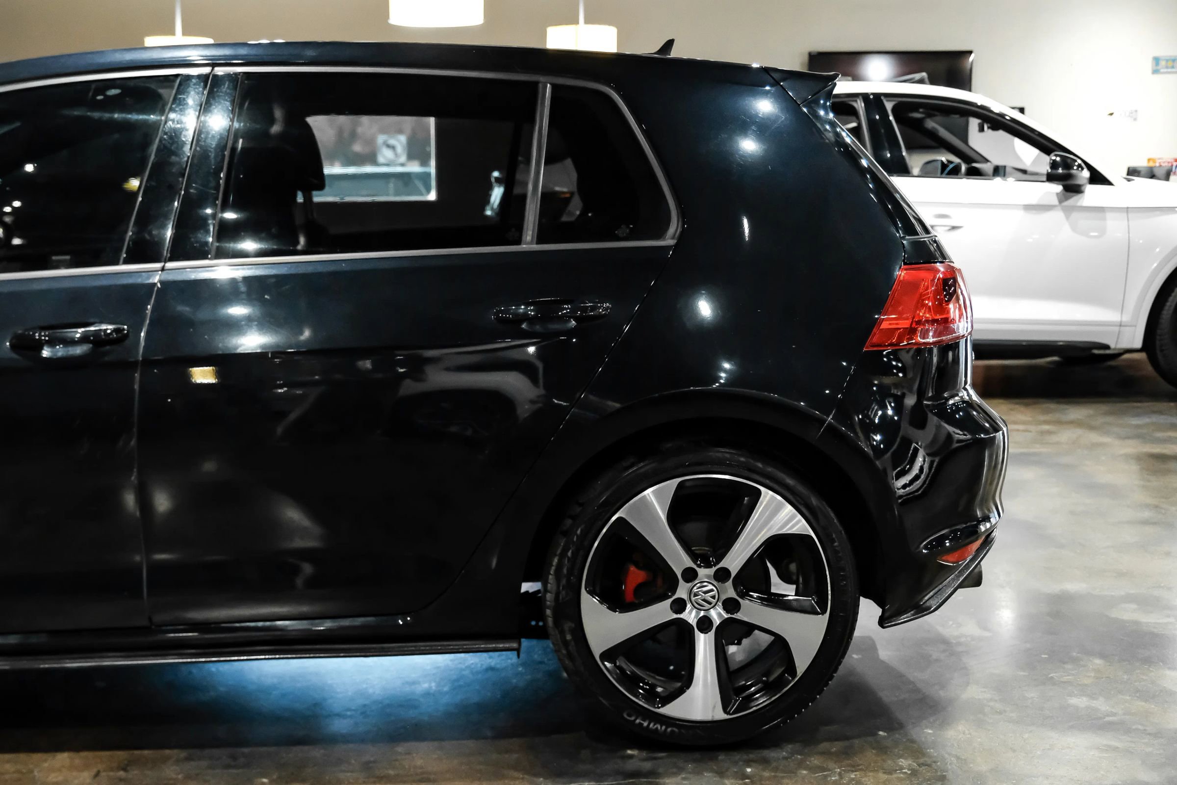 Used 2017 Volkswagen GTI S FWD image 13