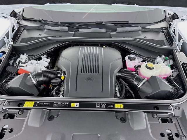 New 2026 Land Rover Range Rover Long Wheelbase Autobiography image 32