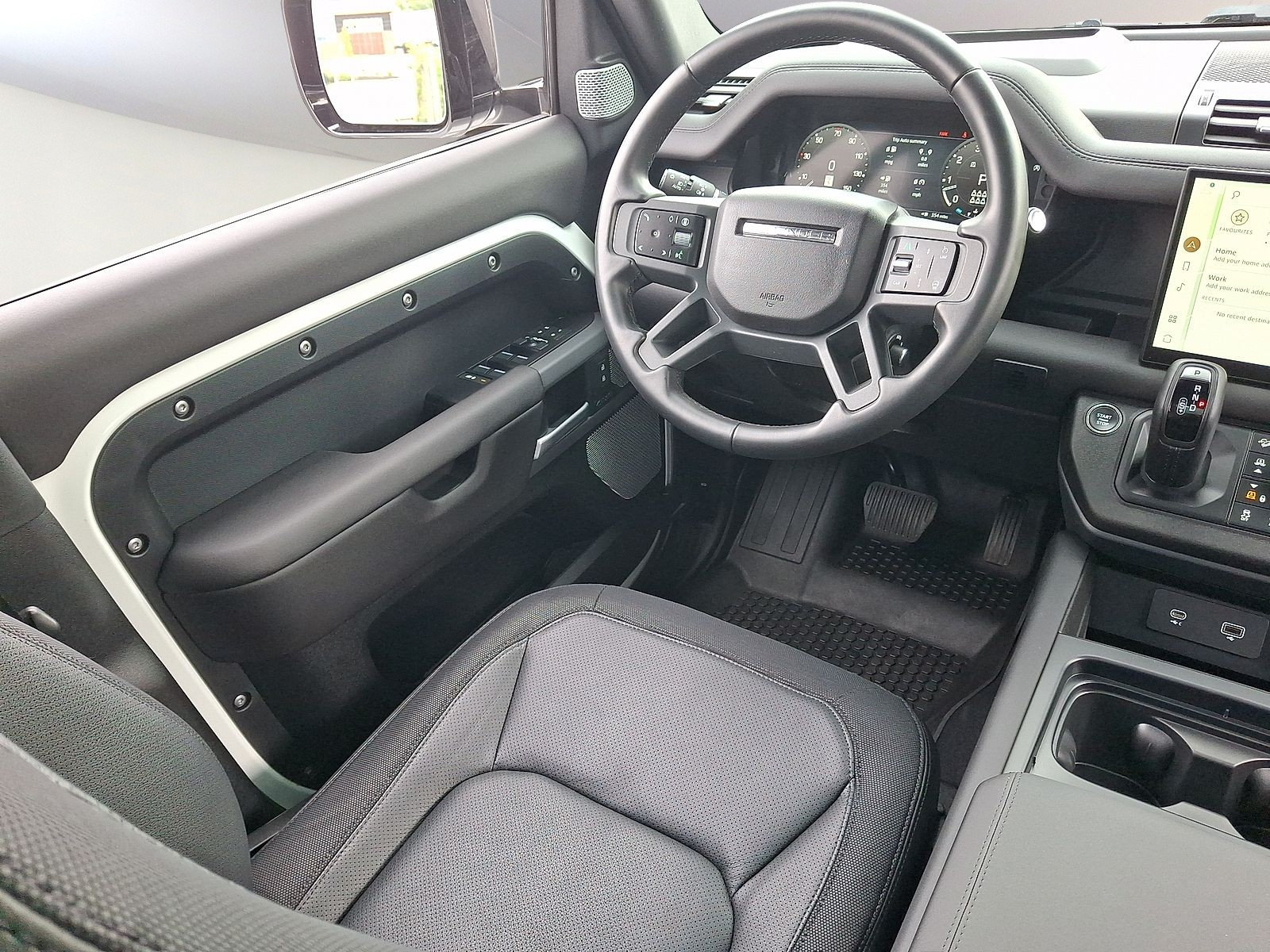 Certified 2024 Land Rover Defender 130 X-Dynamic SE AWD/4WD image 8