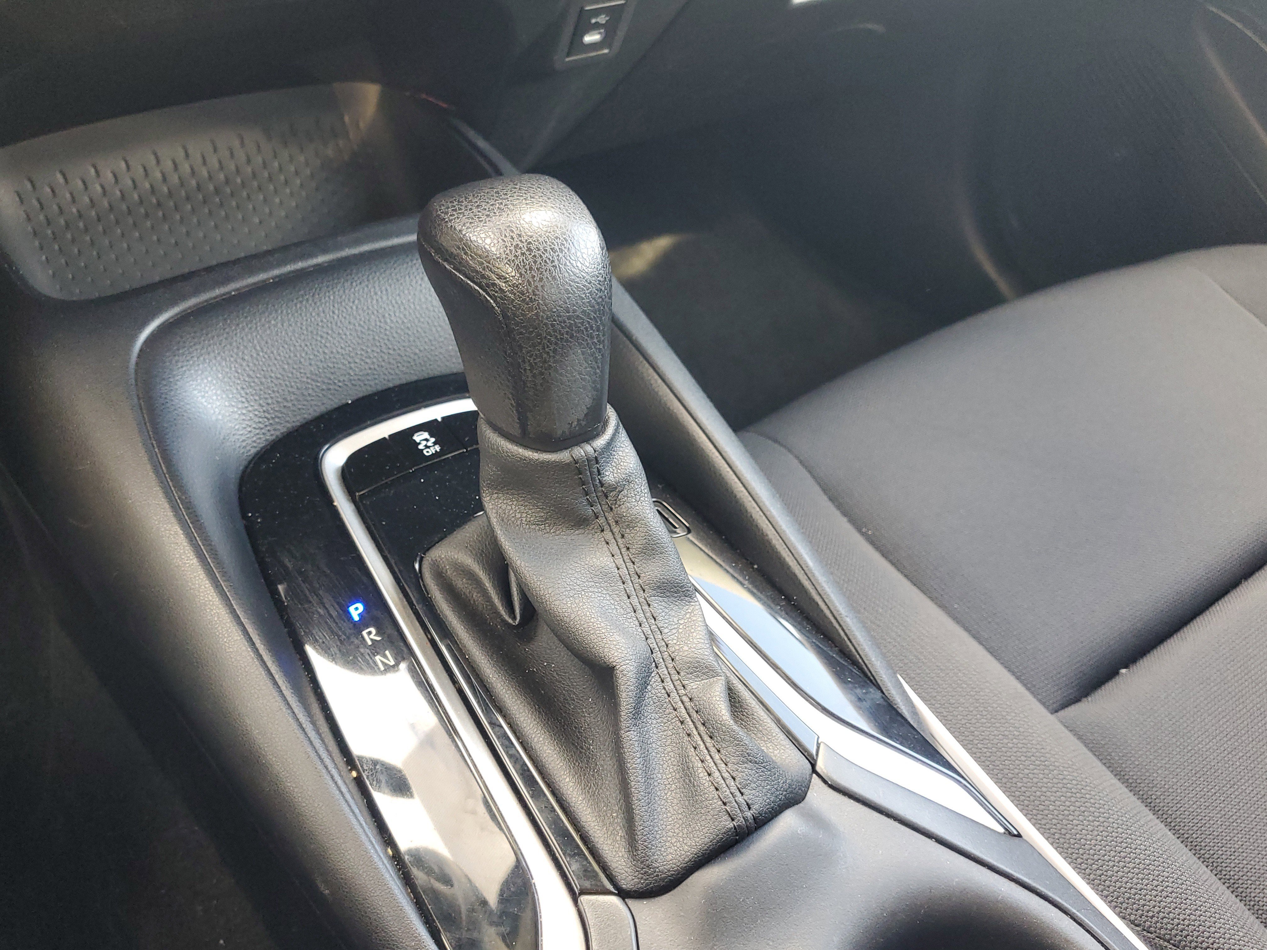 Certified 2024 Toyota Corolla LE image 29