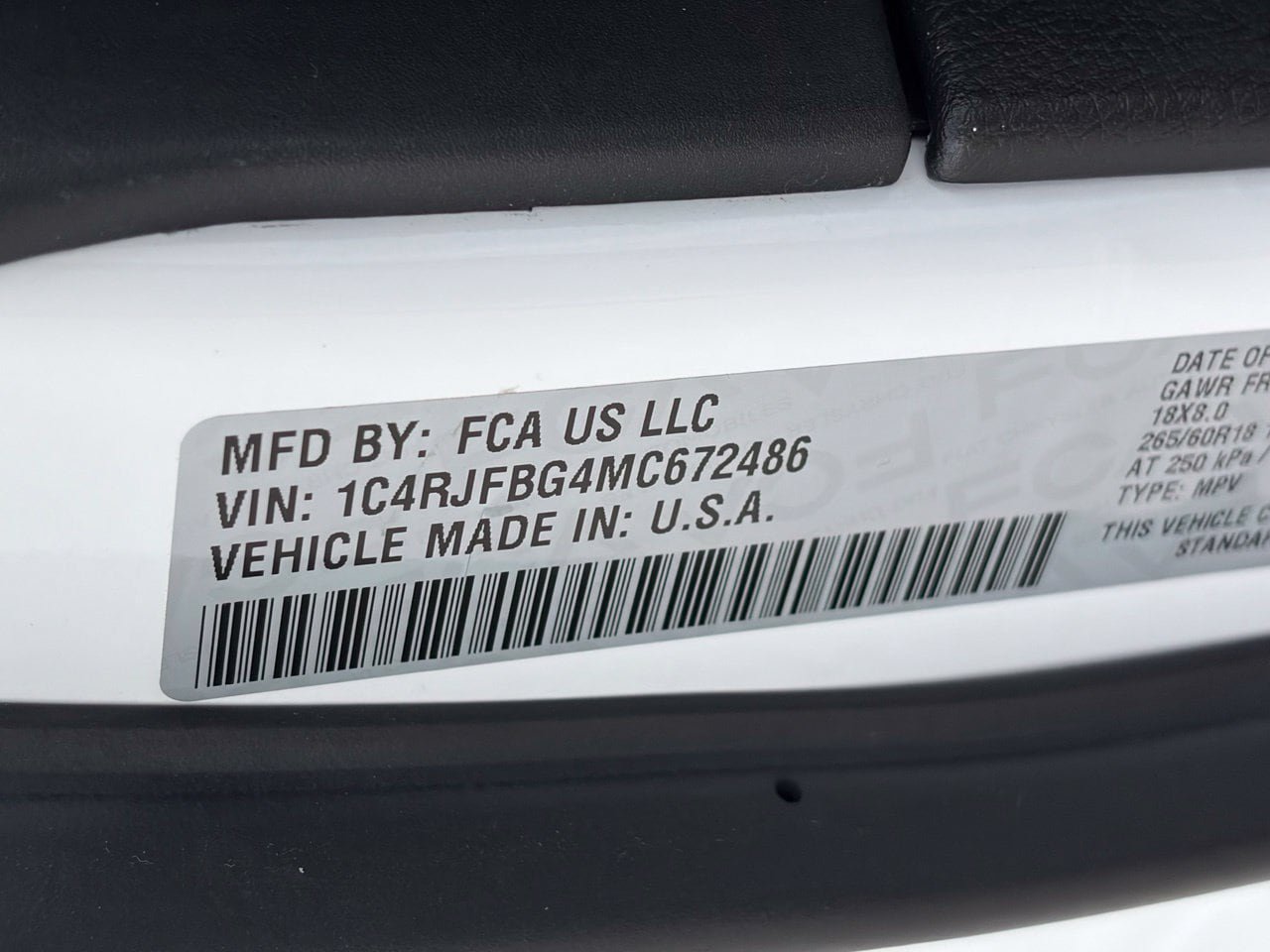 Used 2021 Jeep Grand Cherokee Limited AWD/4WD image 14