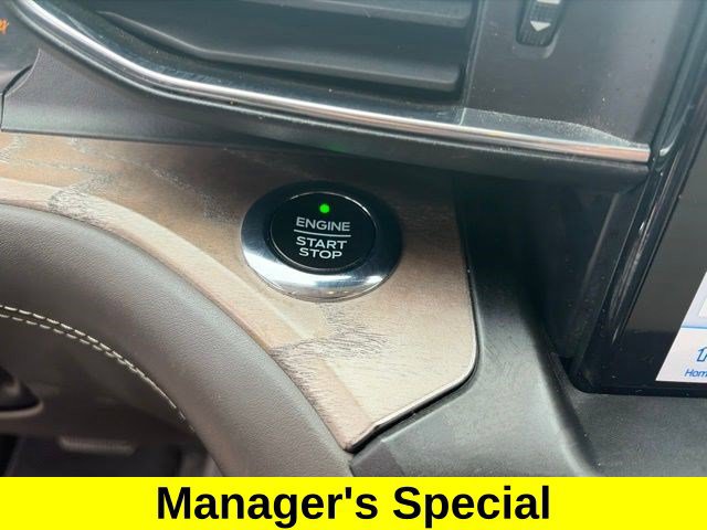 Used 2020 Ford Explorer Platinum w/ Premium Technology Package AWD/4WD image 20