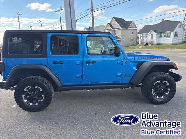 Used 2025 Jeep Wrangler Unlimited Rubicon AWD/4WD image 5