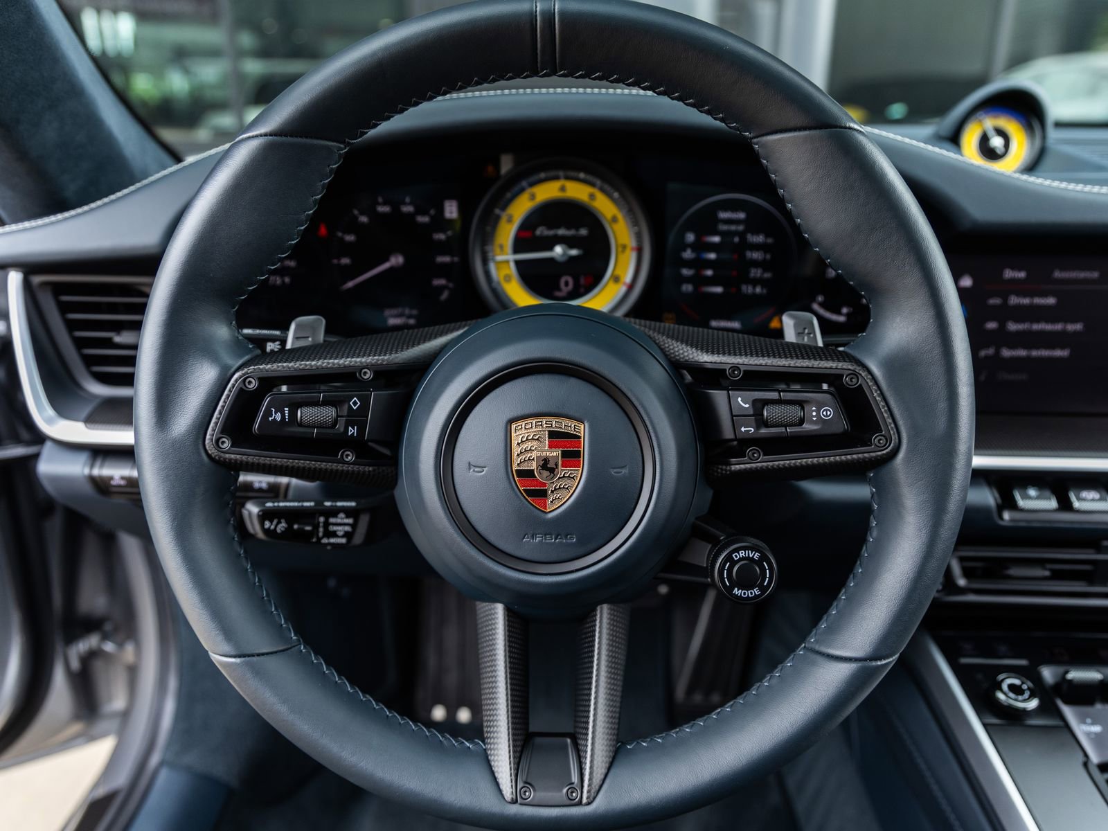 Used 2025 Porsche 911 Turbo S AWD/4WD image 35
