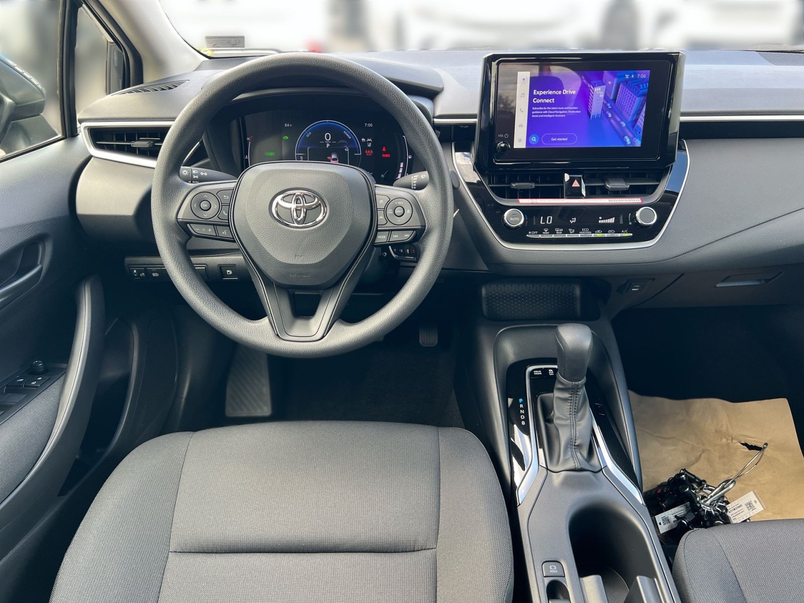 New 2027 Toyota Corolla LE FWD image 18