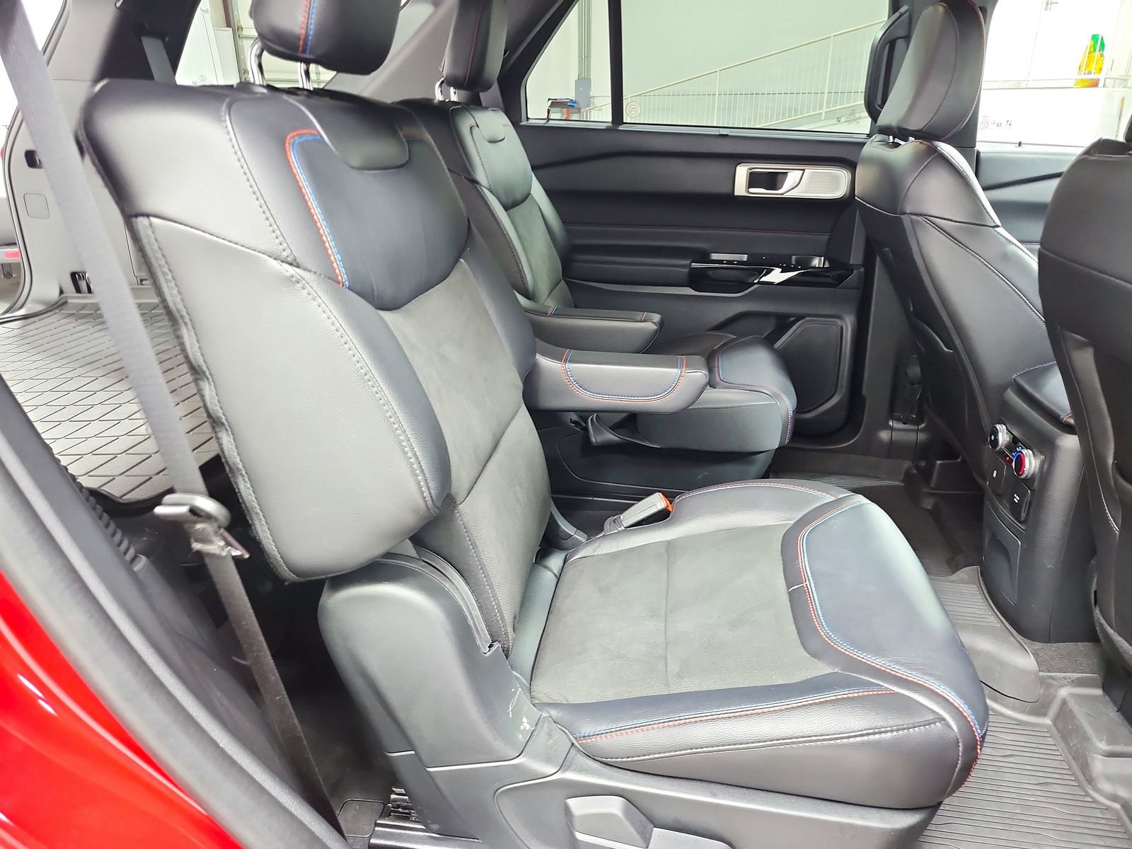 Used 2023 Ford Explorer ST w/ Equipment Group 401A image 41