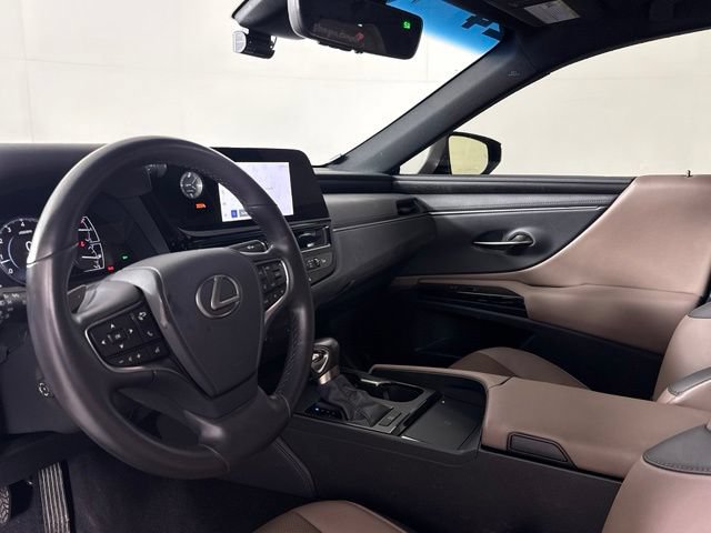 Used 2024 Lexus ES 350 w/ Premium Package FWD image 4