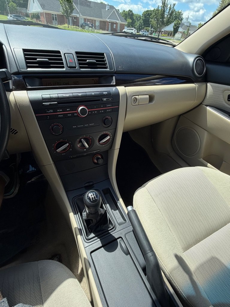 Used 2008 MAZDA MAZDA3 i Touring FWD image 8
